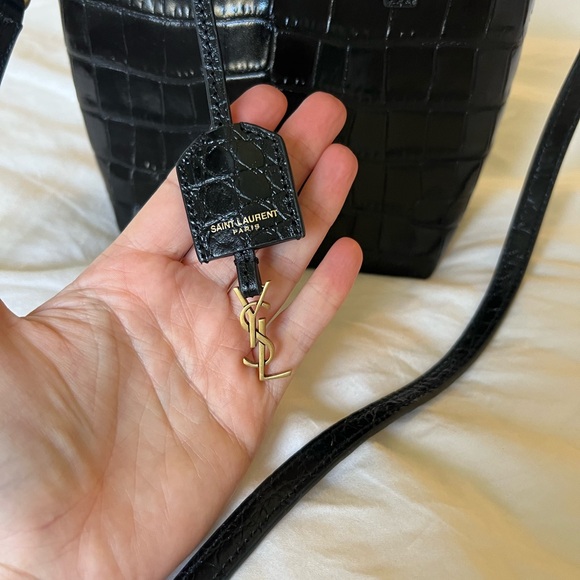 Saint Laurent Calfskin Crocodile Embossed Paris Mini Toy Shopper Tote Black - Picture 4 of 6